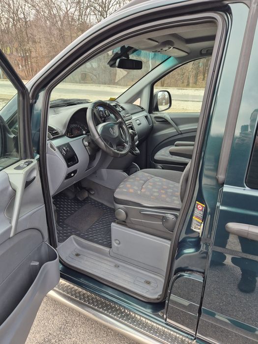 Мерседес Вито 115.