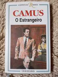 O estrangeiro, de Albert Camus