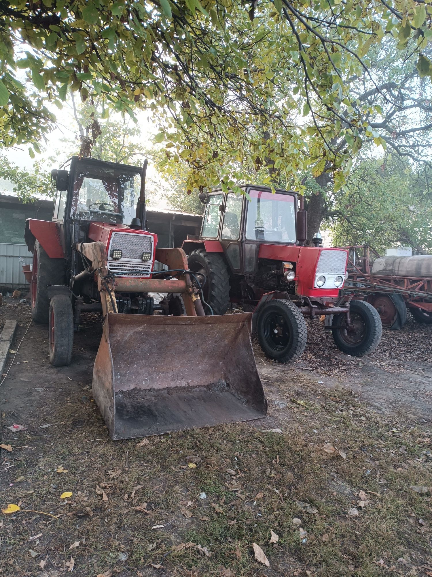 Продам трактор ЮМЗ 6 -2 шт