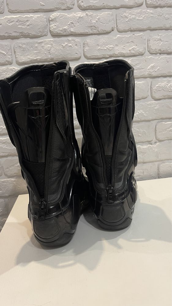 Мотоботы Dainese trq-race out 43 размер
