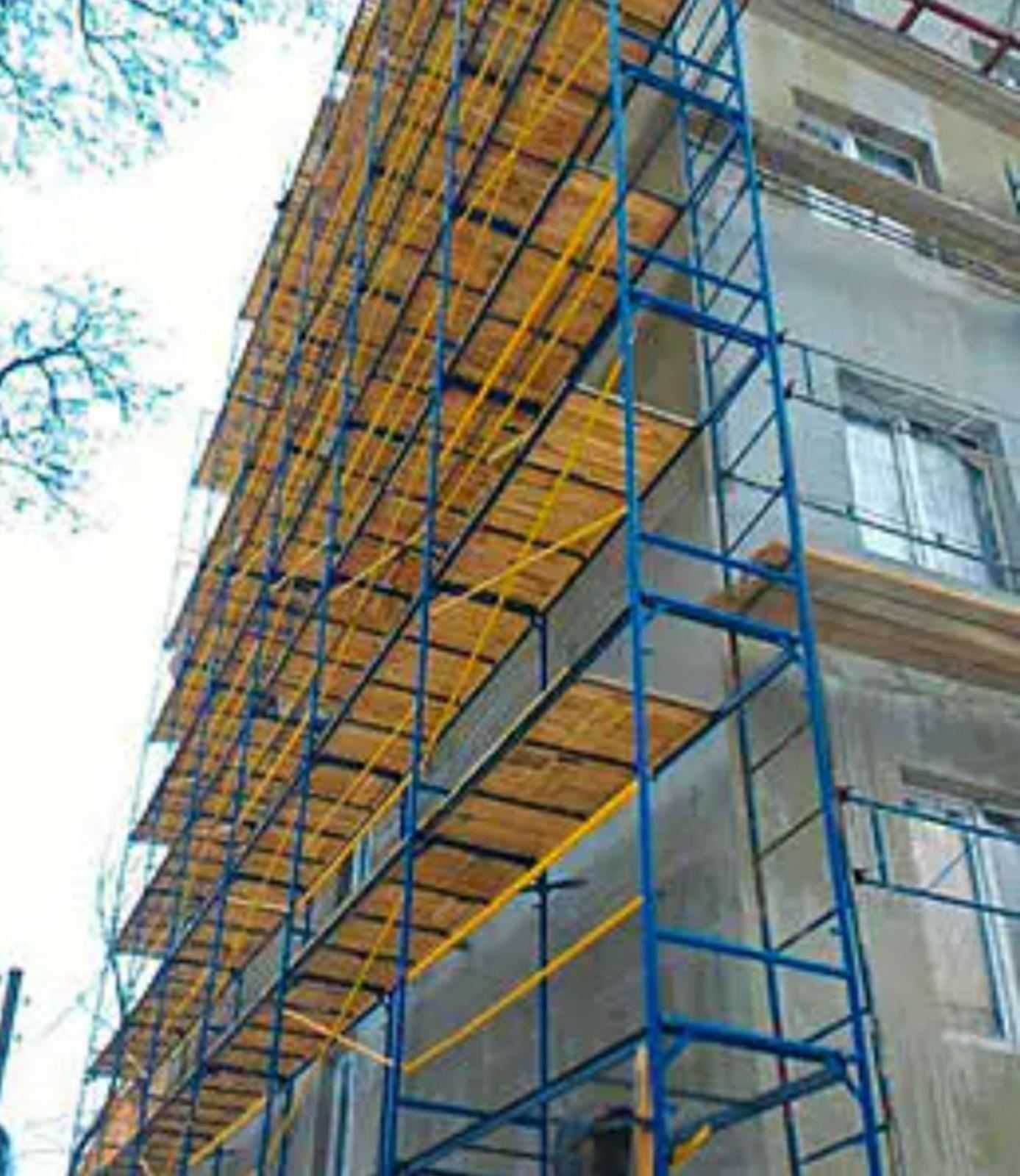 Оренда будівельного риштування (лісів,тура)