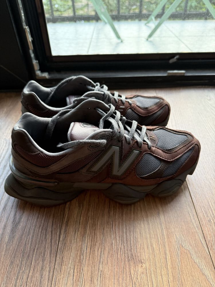 New Balance 9060