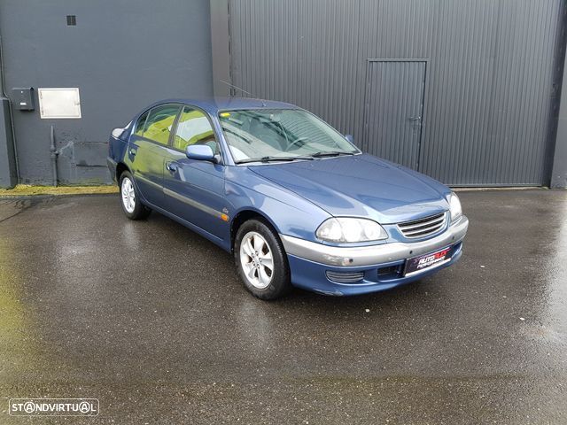 Toyota Avensis 2.0 d-4d Sol Peças