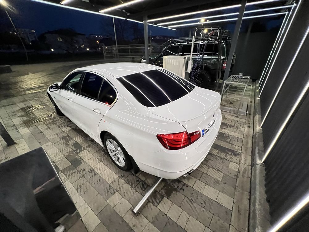 Продам BMW 520I