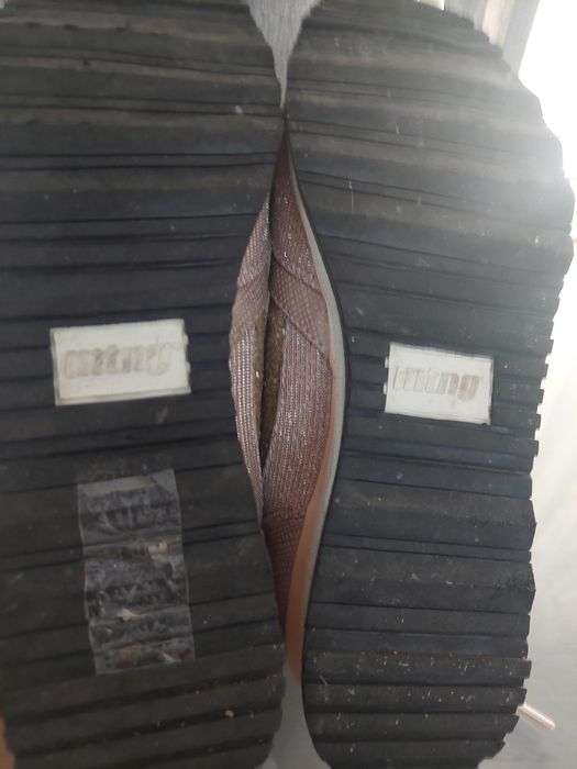 Ténis Mustang rosa com brilhantes, tam 37