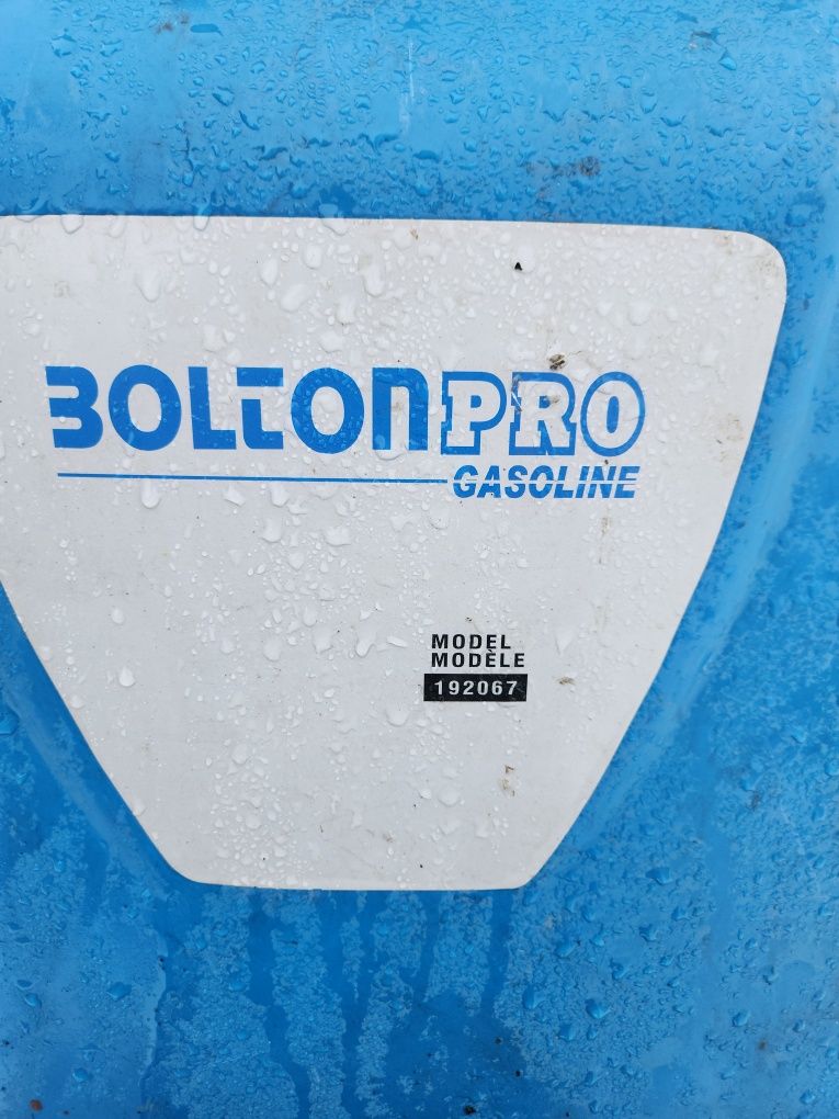 Odśnieżarka BoltonPro Gasoline Model 192067