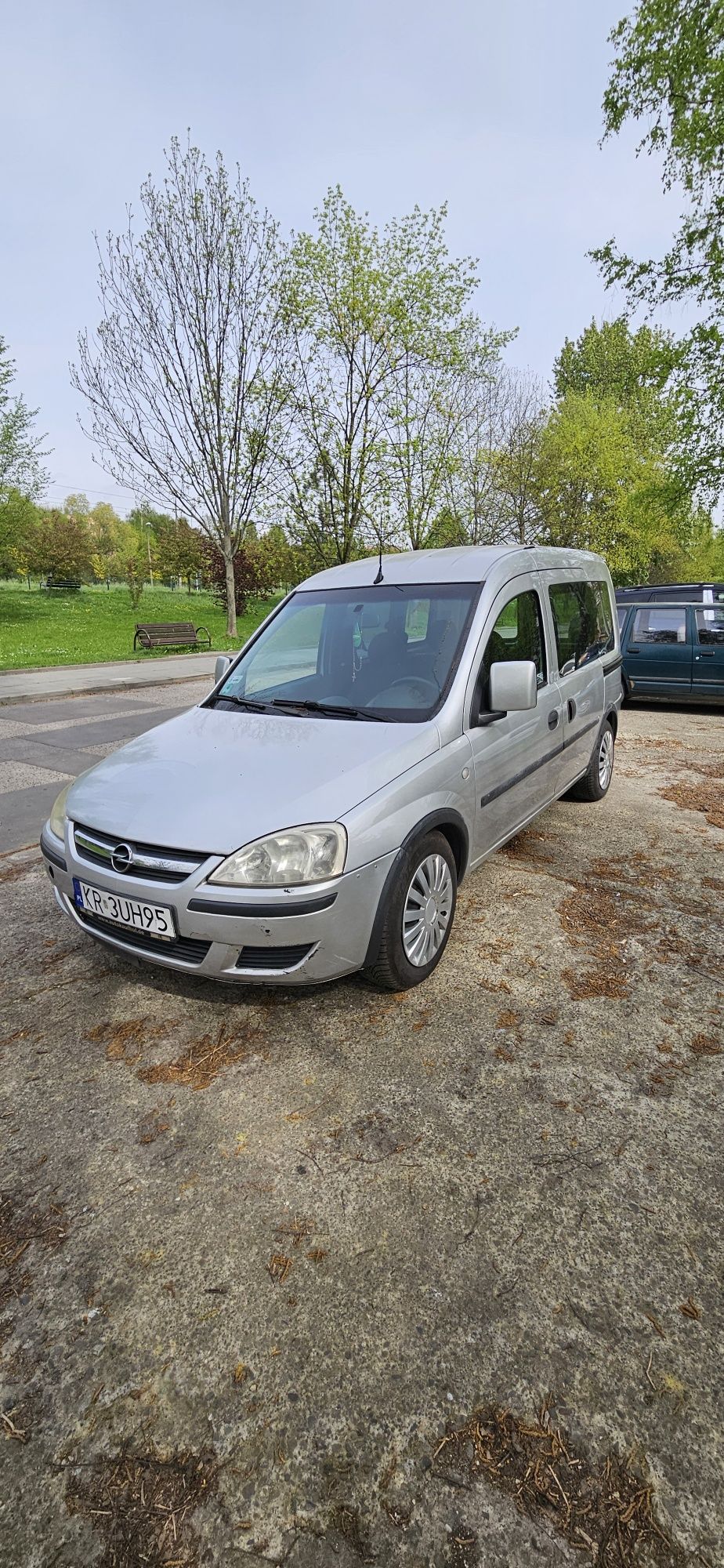 Opel Combo 1.7cdti 5 osób