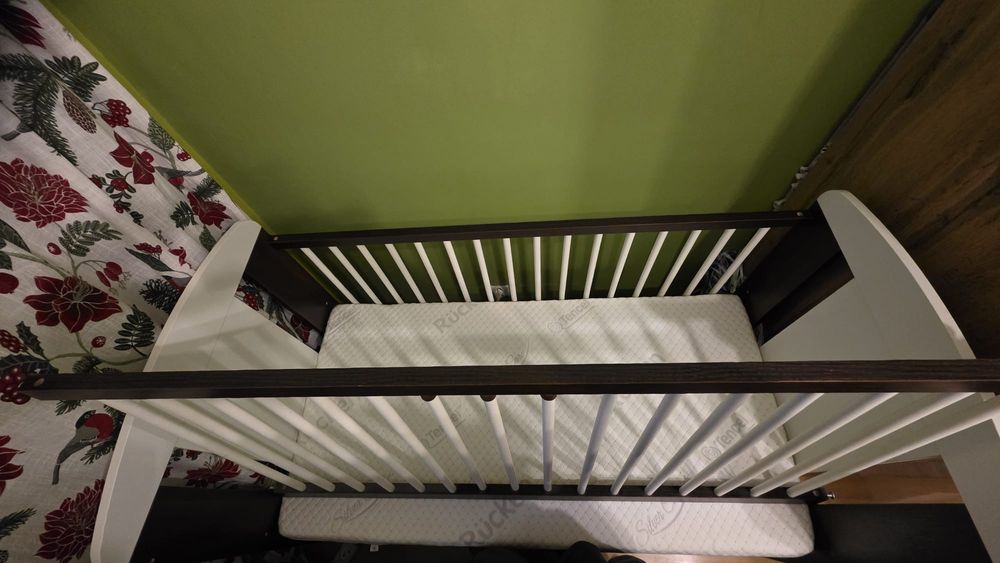 Łóżeczko dla dziecka + materac Rukka