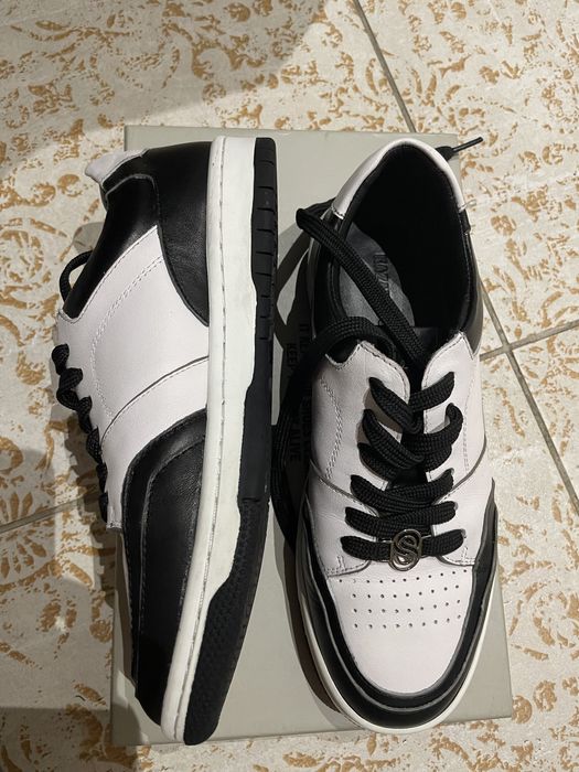 Кросівки kazar, 36 розмір