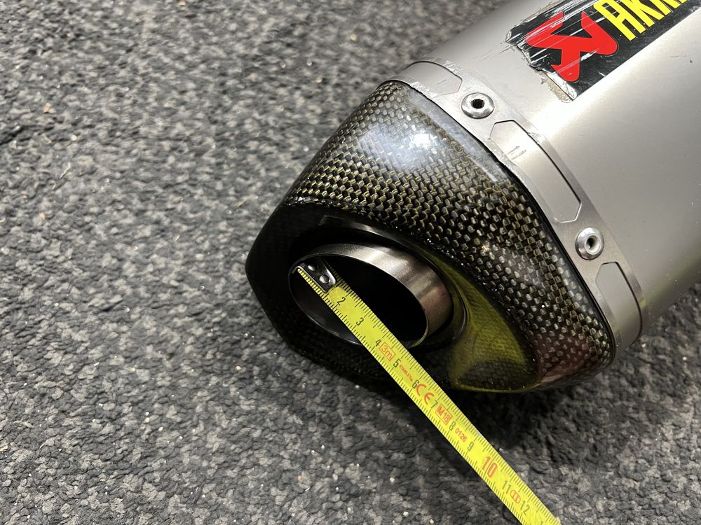 Escape moto yamaha MT125 akrapovic