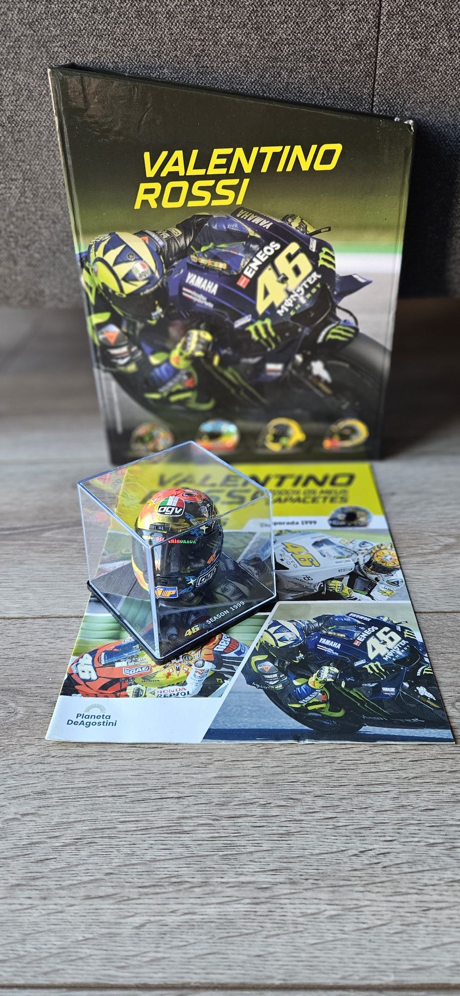 Capacete valentino rossi 46 escala 1/5