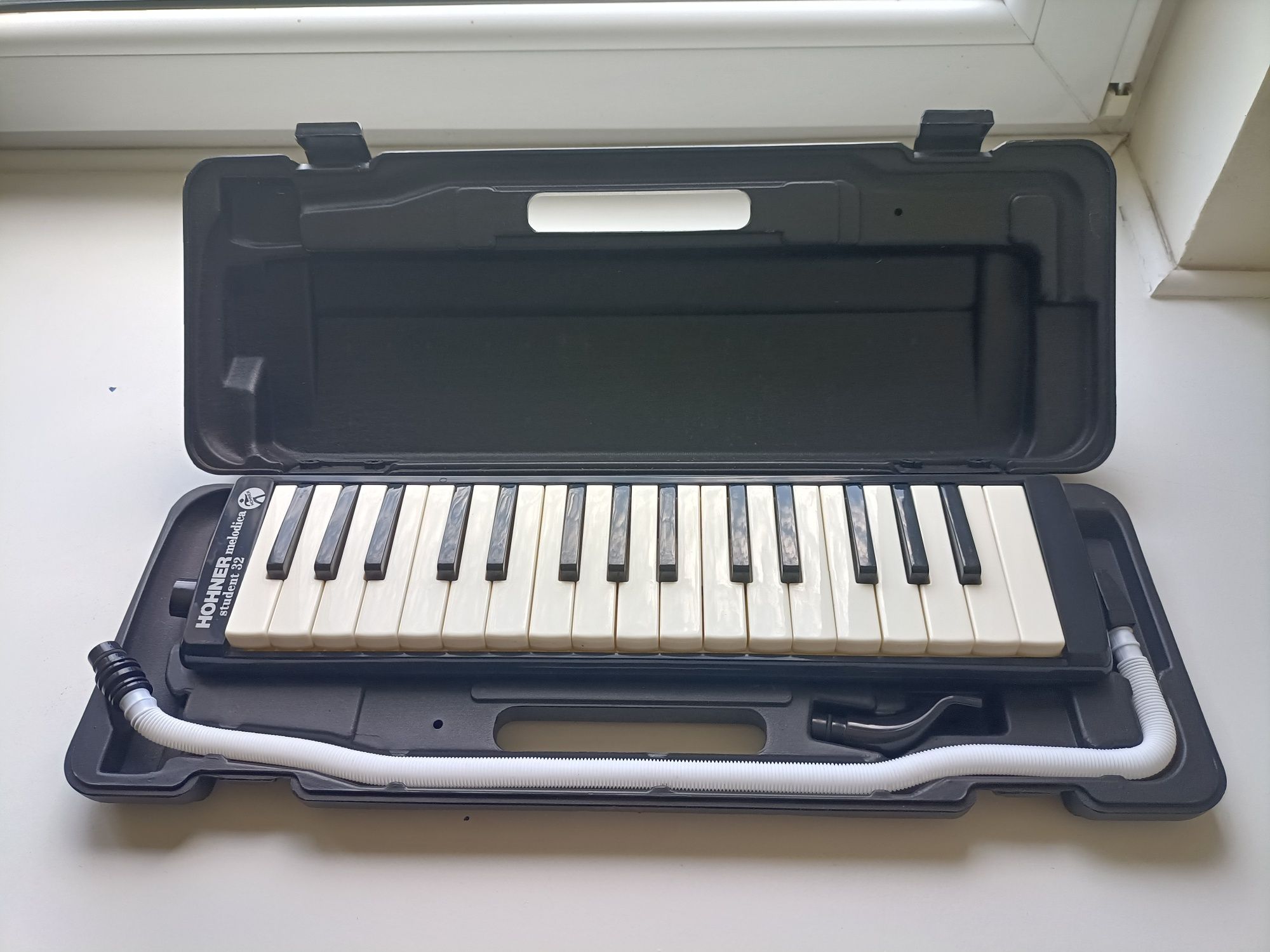 Melodyka Hohner student 32