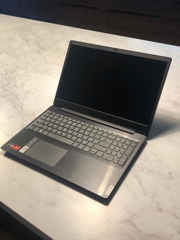 Laptop Lenovo IdeaPad S145-15API torba gratis