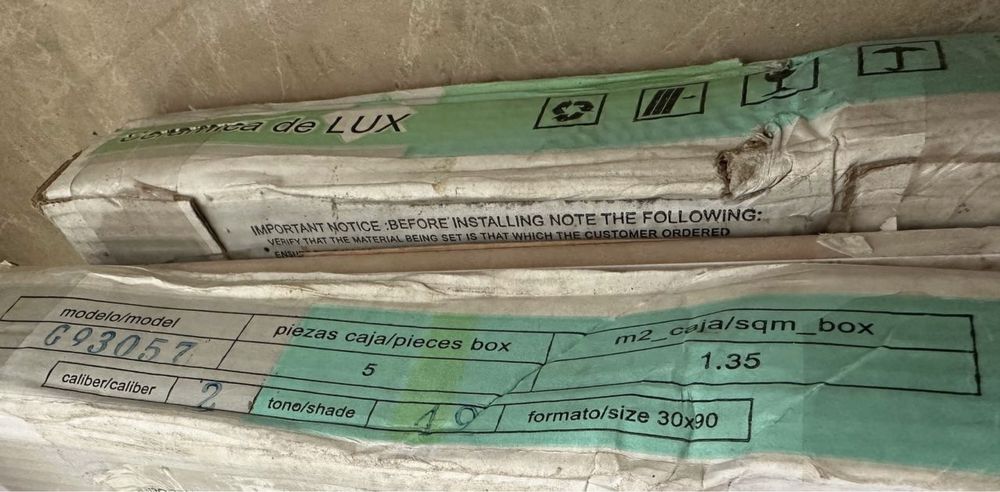 Нова плитка Ceramica De Lux 30x90 ~ 2,97 м2 - 11шт