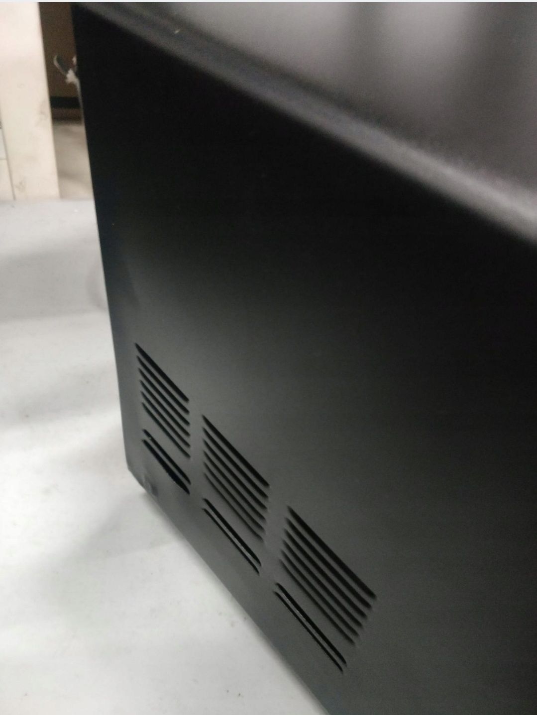 Kuchenka mikrofalowa Samsung MC2BM6055CK 28L