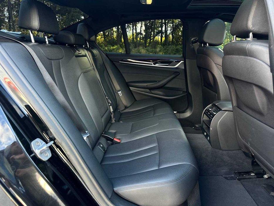 BMW 530E G30 (Розстрочка / Лізинг)