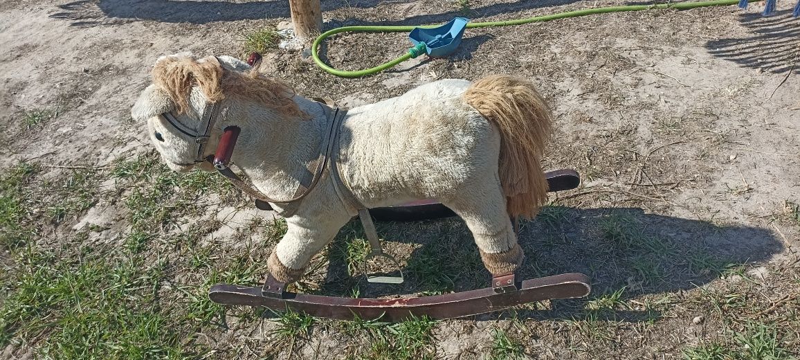 Vendo cavalo de baloiço vintage
