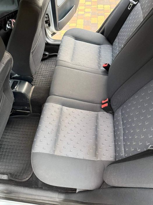 Продам автомобіль Skoda Octavia 2008