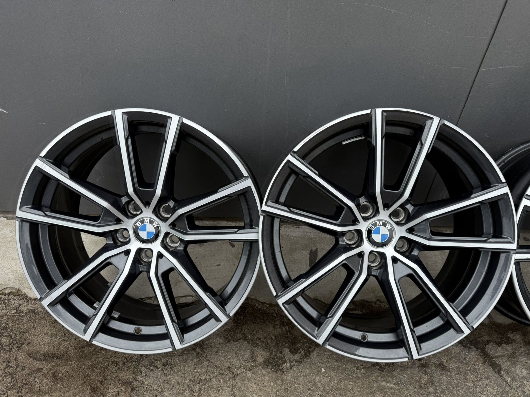 Диски комплект BMW G20 5/112 R18 оригинал