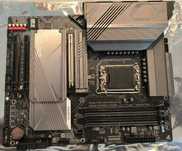 Gigabyte Gaming x Z690 DDR4