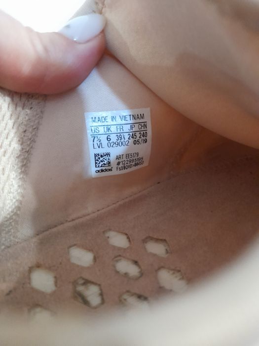 Adidas NMD R1 W оригінал жіночі кросівки