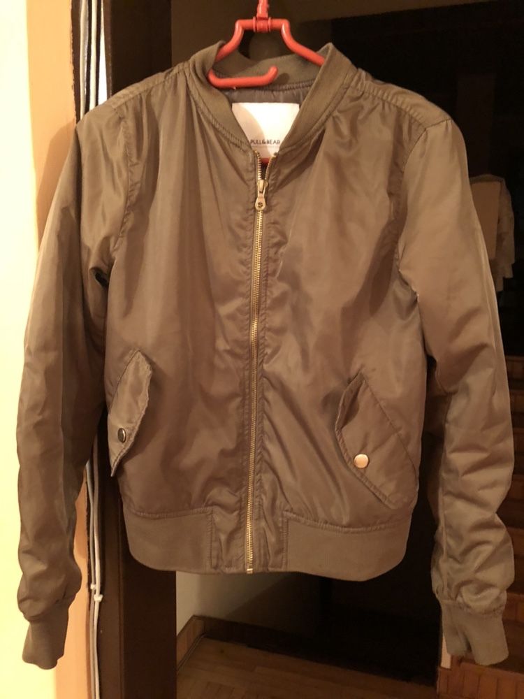 Kurtka bomberka Pull&Bear