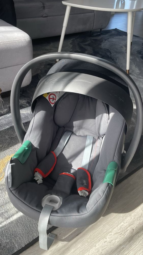 Fotelik Cybex + baza
