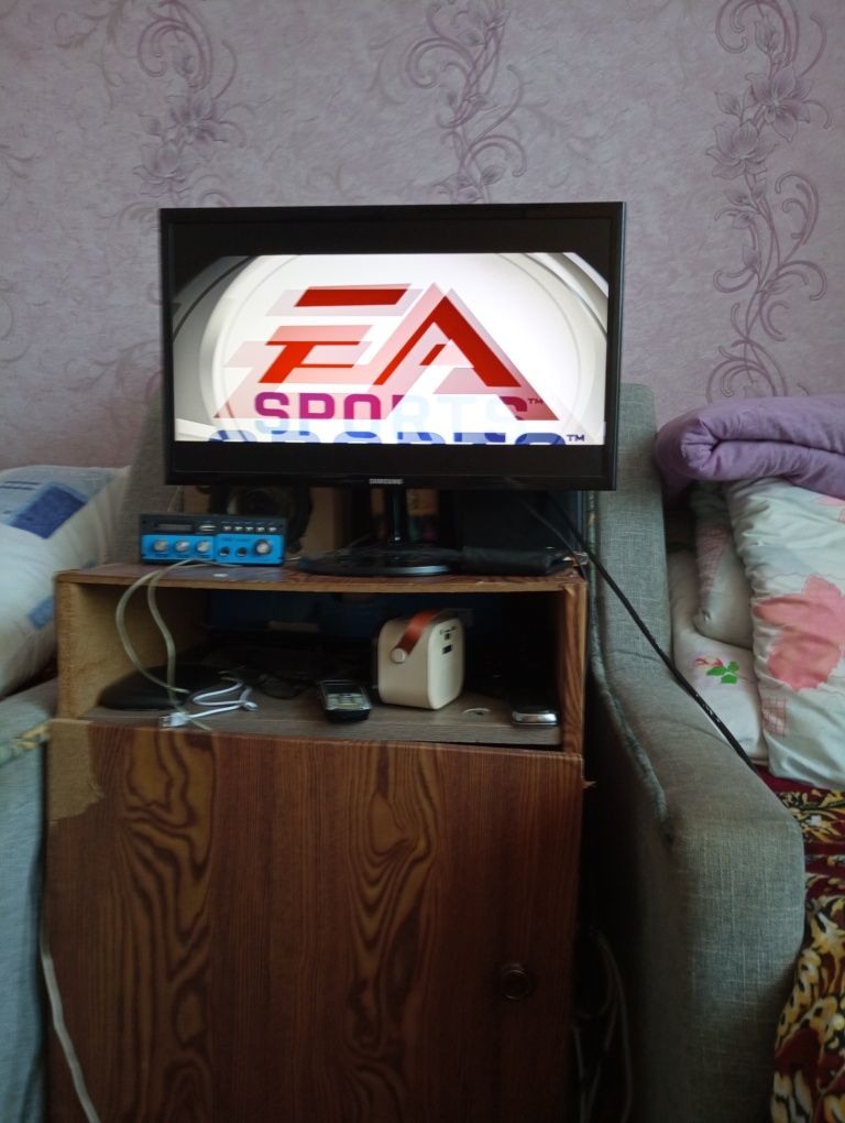 Продам xbox 360 s в гарному стані