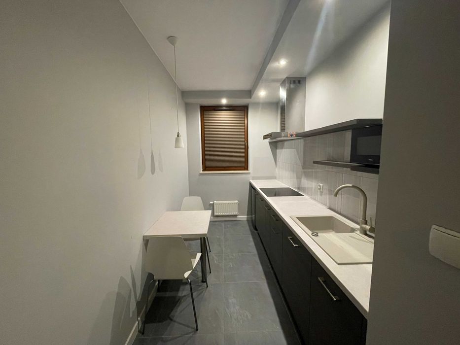 Wynajmę 2-pokojowe mieszkanie z balkonem