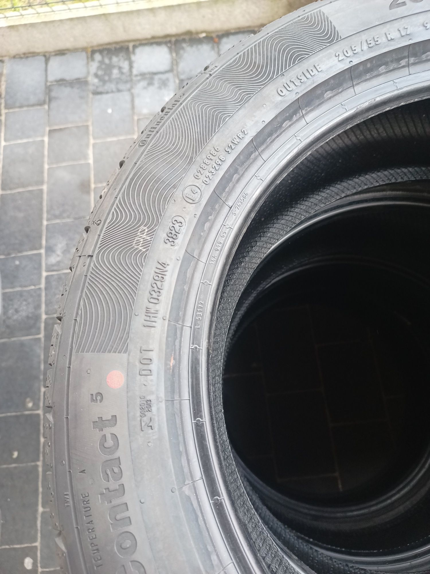 Opony Continental ContiPremiumContact 5 205/55 R17 91V