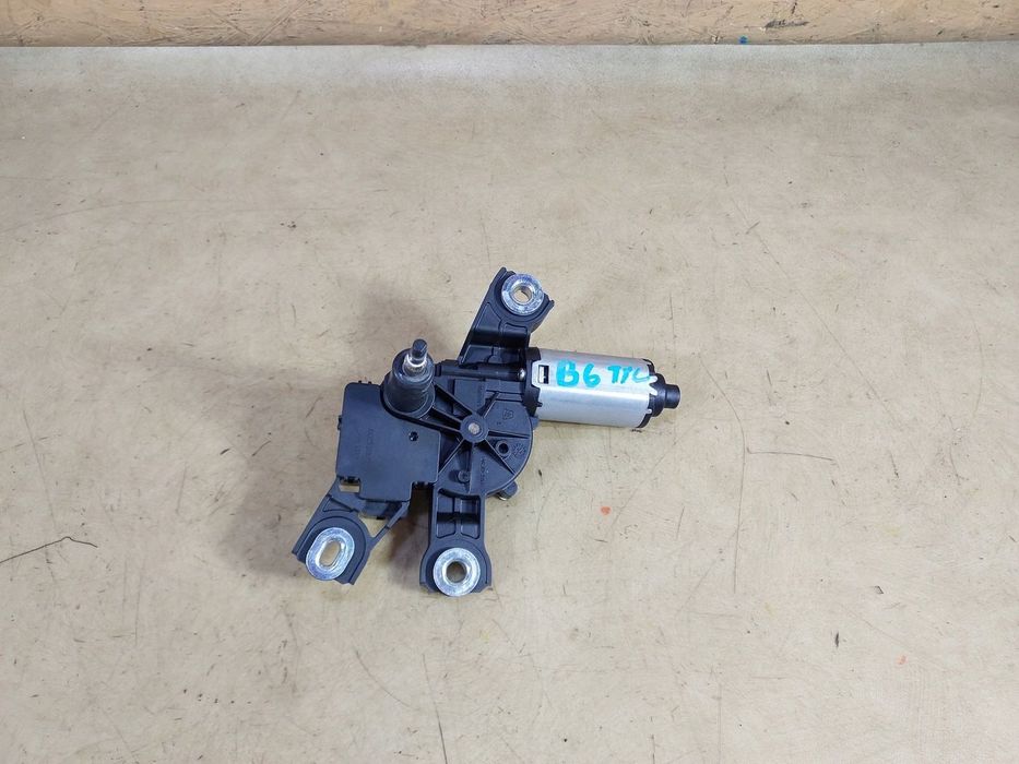 PASSAT B6 KOMBI SILNICZEK WYCIERACZKI TYŁ 3C9955711A