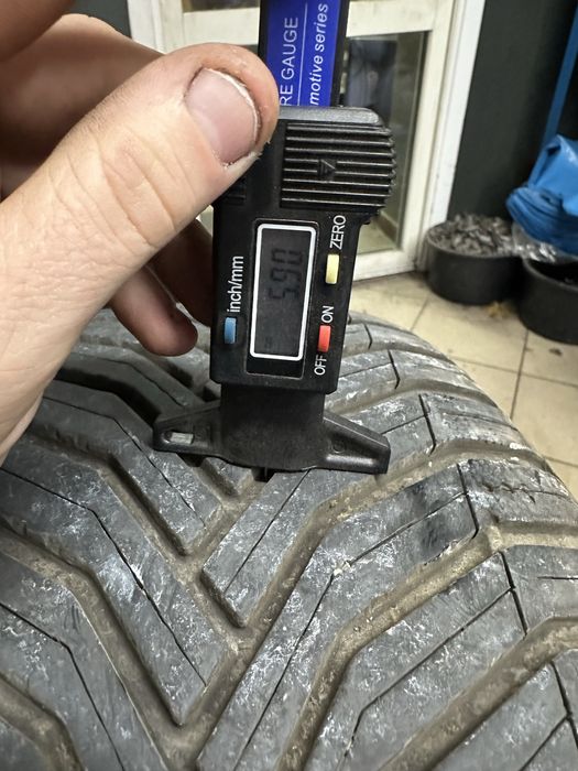 Michelin cross climate 2 225 50 r19