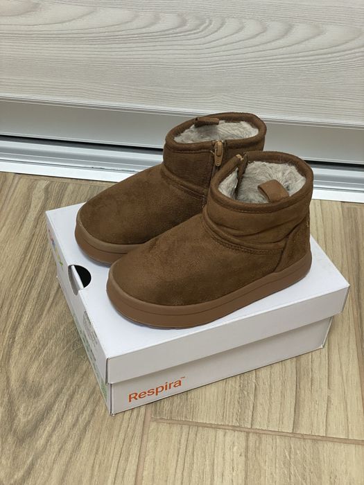 Чоботи зимові, уги Zara