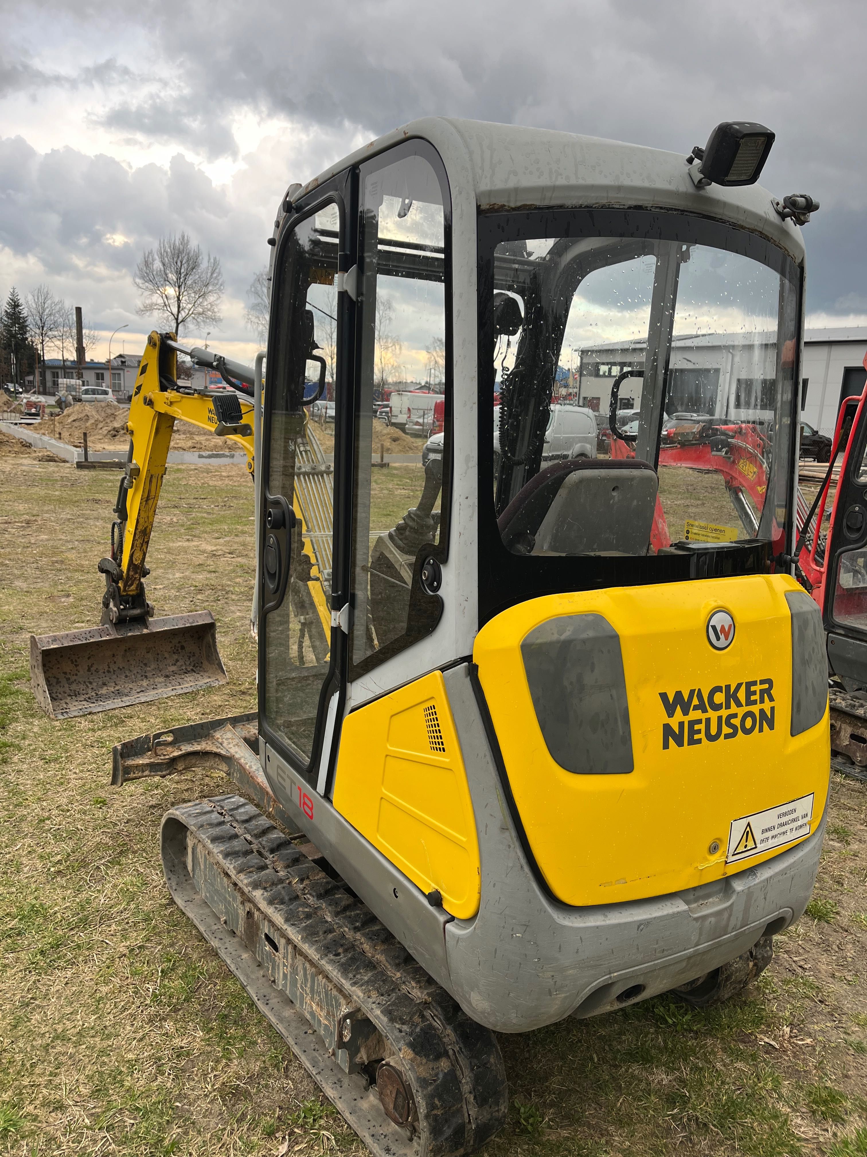 Minikoparka Wacker Neuson 8018 et18 20 24 jak nowa 2000h jcb 2013