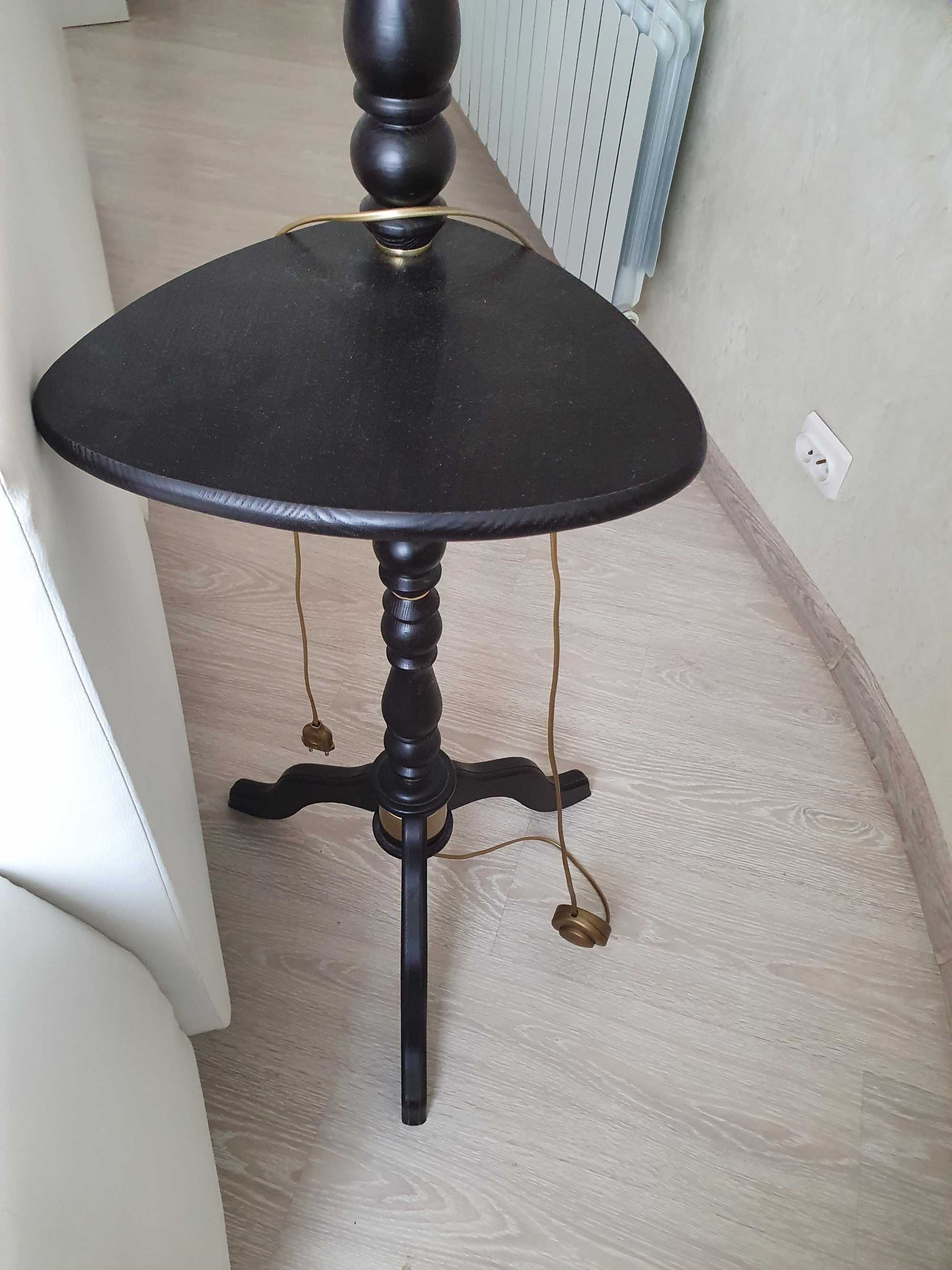 Продам торшер великий напольний