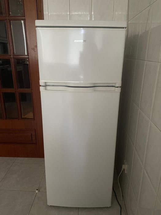 Frigorífico marca Jocel