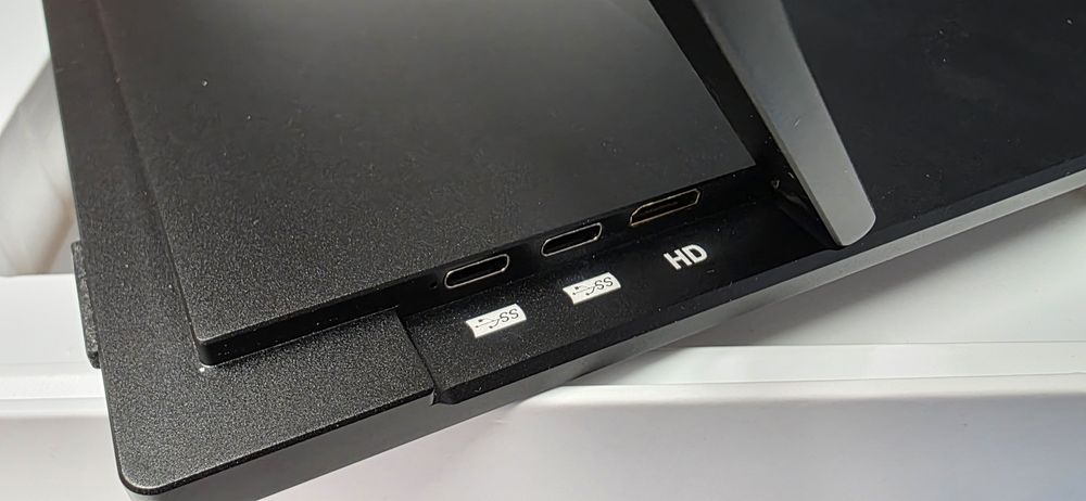 UPERFECT 18.5 inch Portable monitor Touchscreen 120Hz