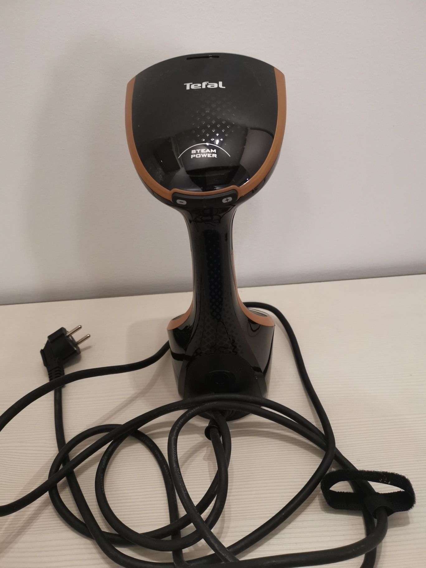 Parownica do ubrań TEFAL poręczna Access Steam ! nowa