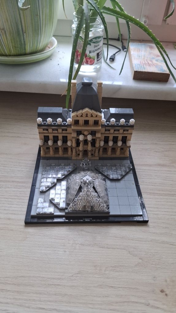 Lego Architecture 21024
