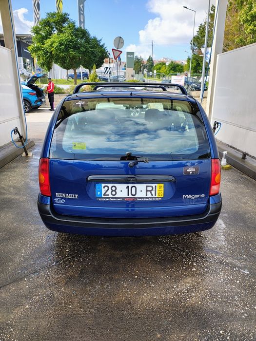 Renout Megane 2001