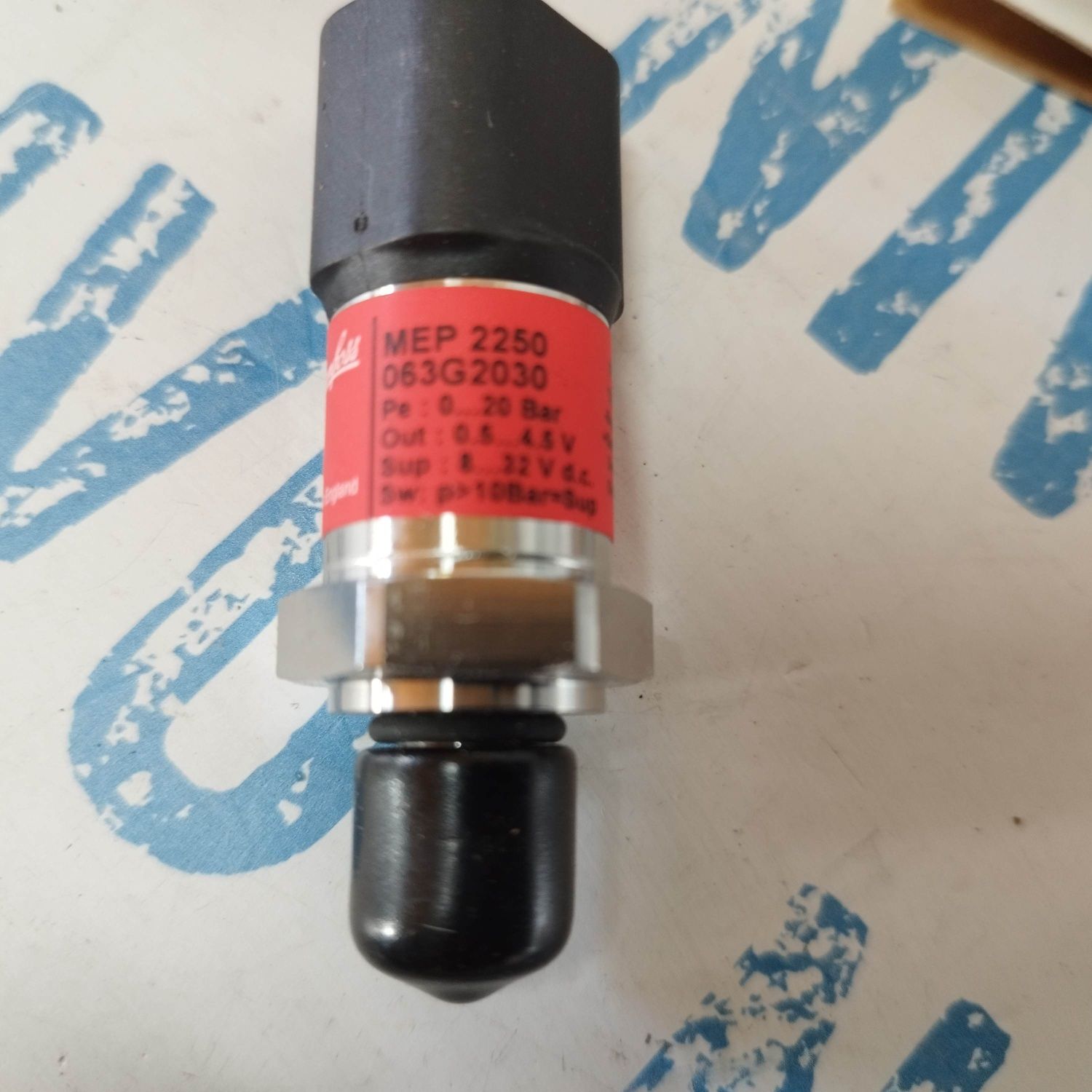Przetwornik cisnienia jcb 334/e4752 mep 2250 Danfoss