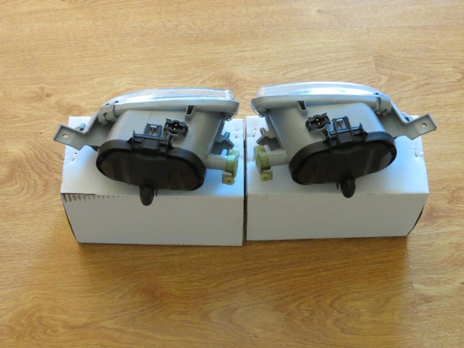 Противотуманки галогенки туманки Мерседес Е Mercedes W210 w211 W203 C