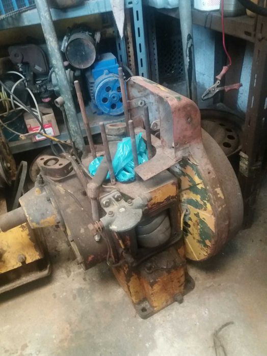 2 Motores Petter Lister - PAZ 1