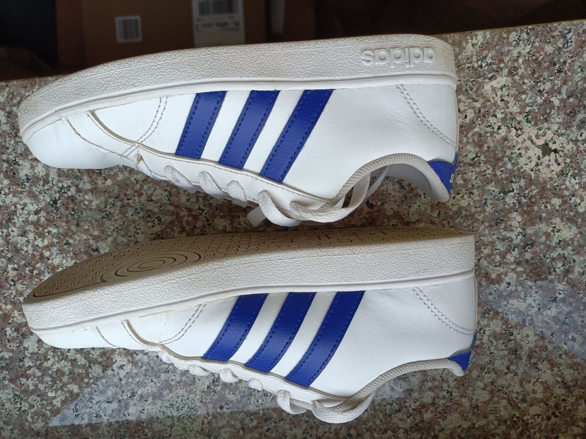 Buty dziewczęce Adidas rozm 34