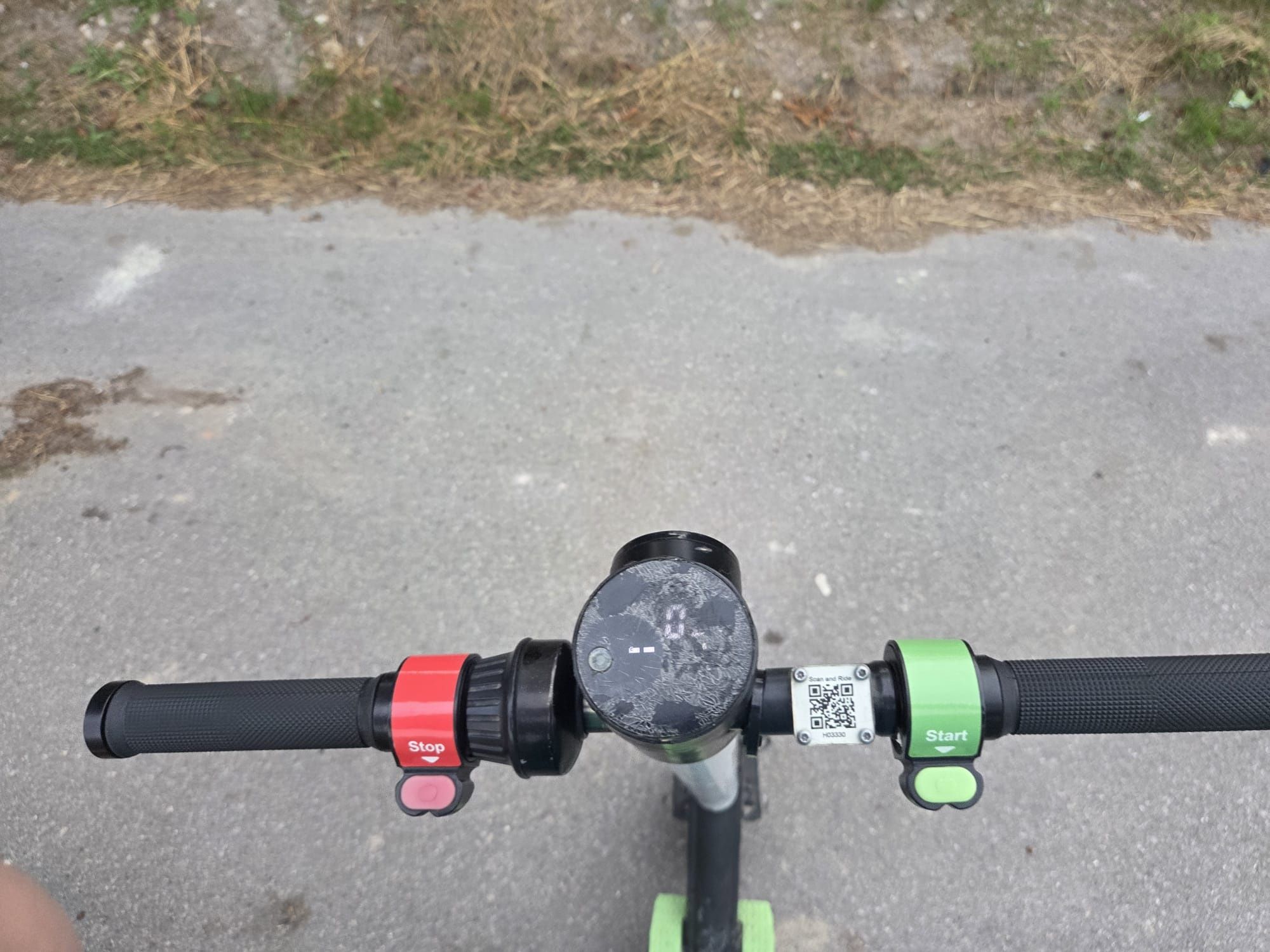 Hulajnoga elektryczna blinkee