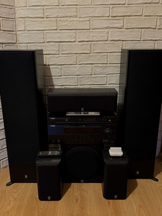 Kino domowe Yamaha + głośniki + subwoofer zestaw