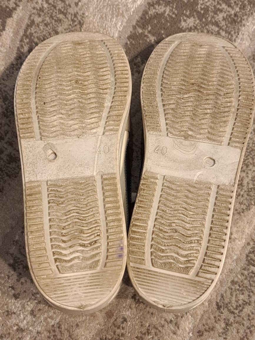 Stare Buty Sofix z czasów PRL-u Sofixy rozmiar 40 długość wkładki 24,5