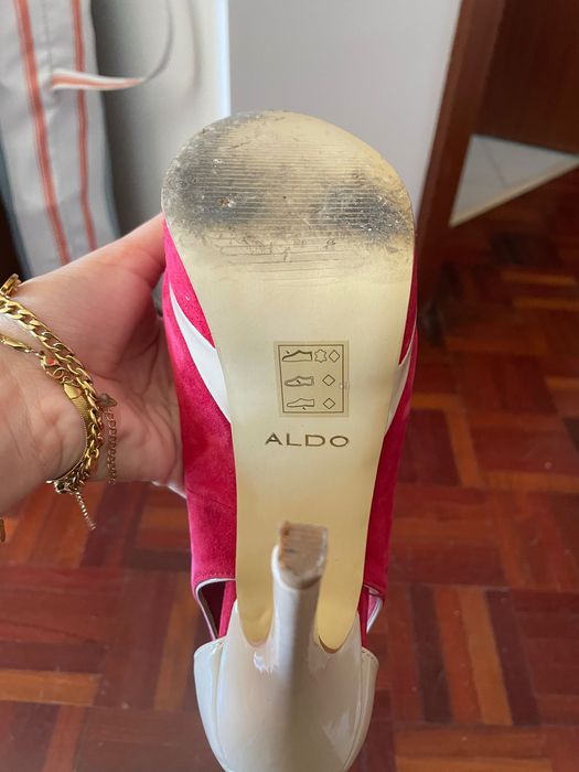 Sapatos Aldo de pele verdadeira