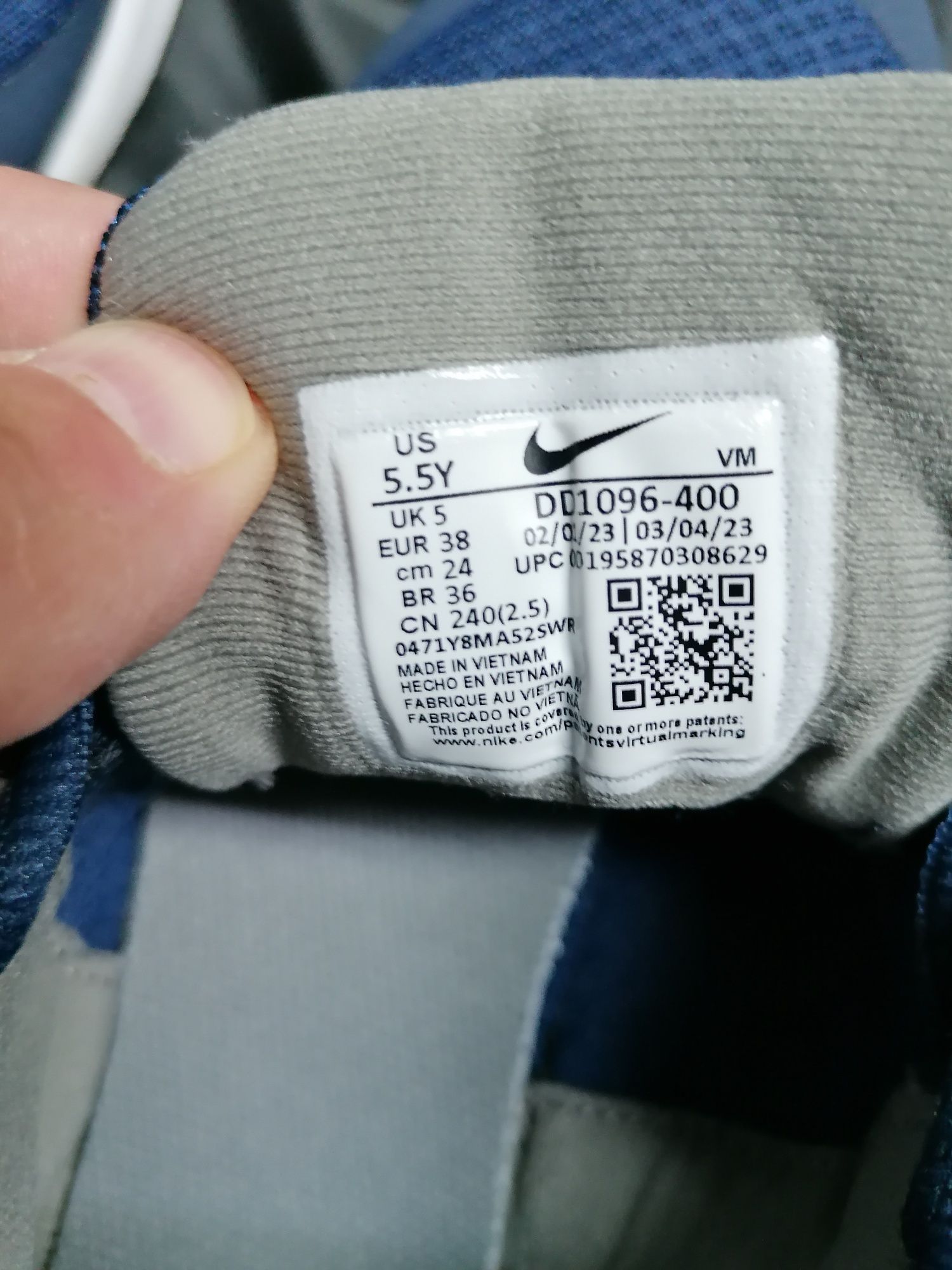 Sapatilhas Nike usadas