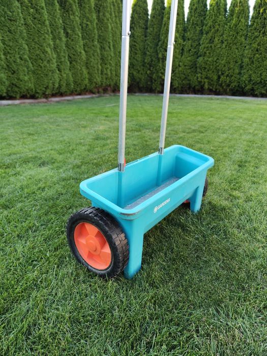 Siewnik gardena do trawy, nawozu